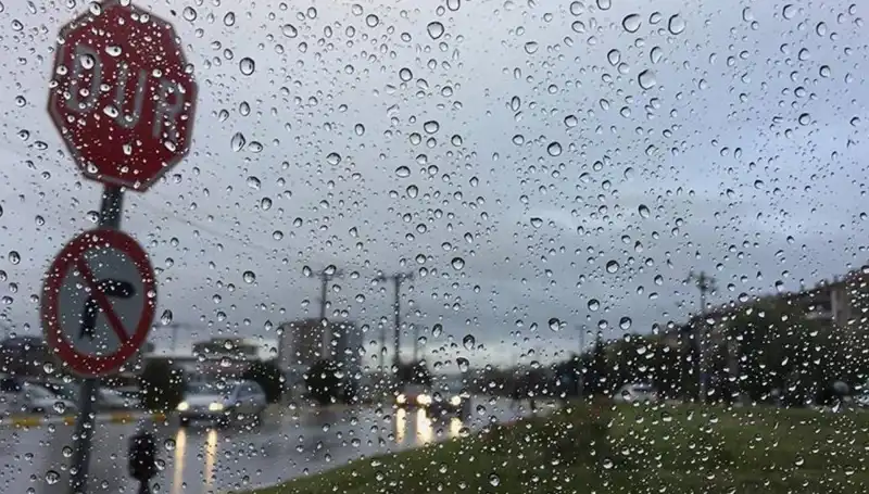 Meteorolojiden Şaşırtan Uyarı: 7 İlde Sağanak Yağış Geliyor!