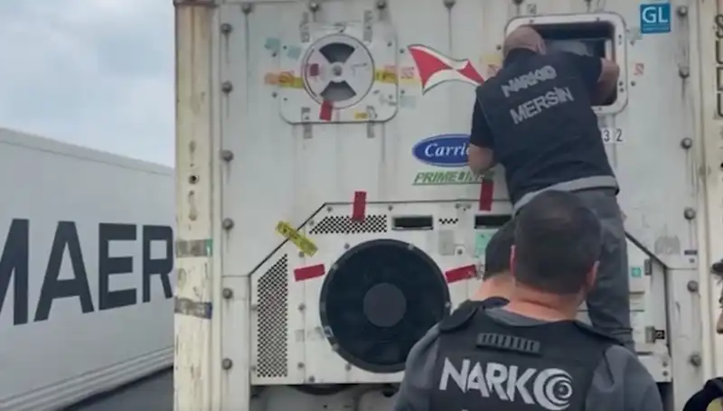 Mersin’de Şok Uyuşturucu Operasyonu: Çok Sayıda Gözaltı Yapıldı!