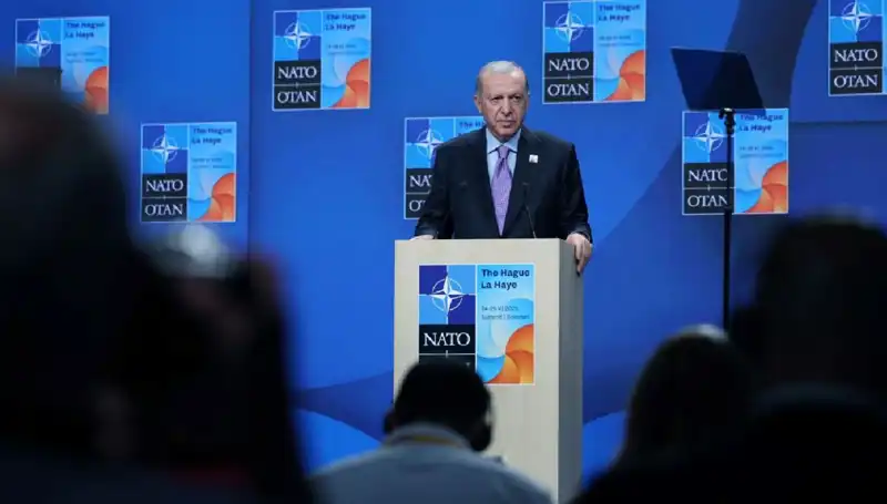 Türkiye'nin F-35 Programı: Cumhurbaşkanı Erdoğan'dan Trump'a İyi Niiyet Mesajı