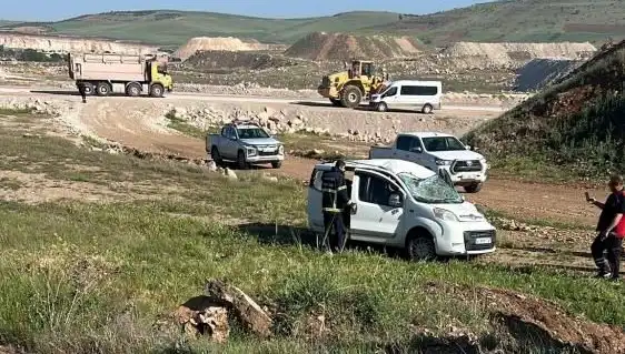 Mardin'de Trafik Kazası: Dört Yaralı, Detaylar Ortaya Çıktı!
