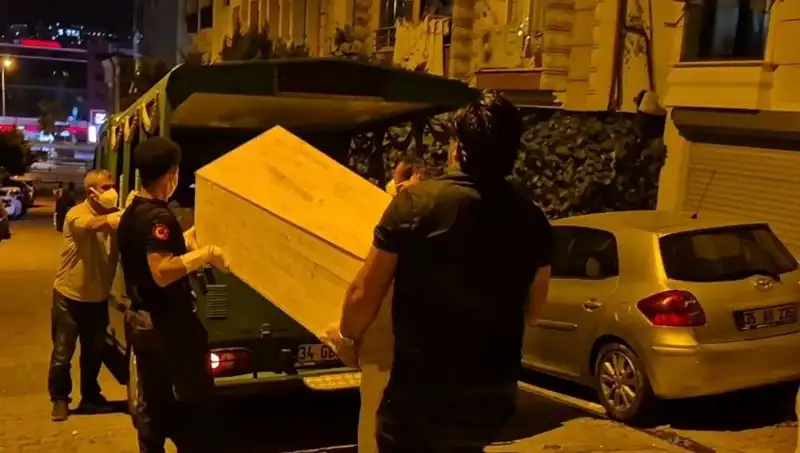 Esenyurt'ta Gizemli Ölüm: Kadın Mynet'e Yansıyan Acı Olay