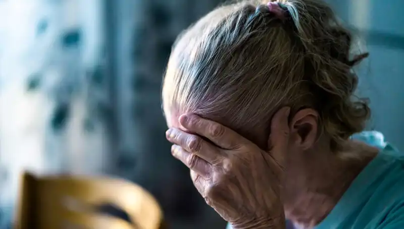 Alzheimer'ın Gizemini Çözmek: Nöroloji Uzmanından Şok Edici Açıklamalar