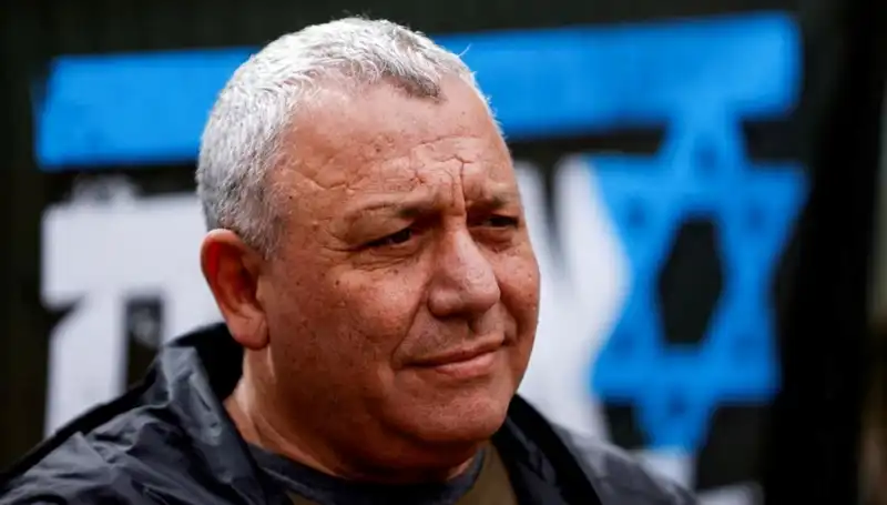 İsrail'de Siyasi Deprem! Gadi Eisenkot İstifa Etti, Siyasi Gelişmeler Nereye Gidiyor?