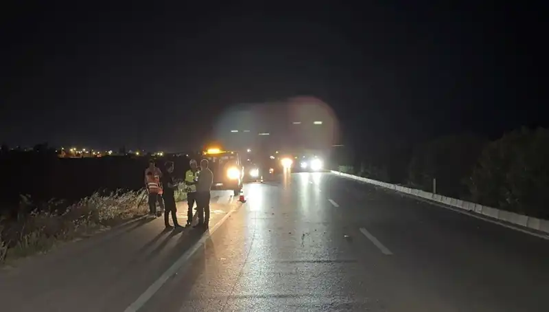 Adana'da Üç Araçlık Zincirleme Trafik Kazası: Detaylar Ortaya Çıktı
