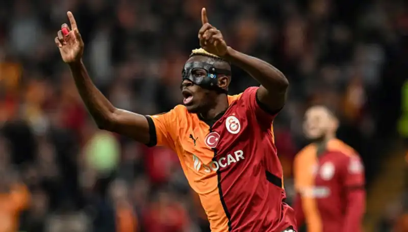 Osimhen, Al-Hilal Teklifini Reddederek Avrupa'da Yeni Bir Maceraya Atıldı