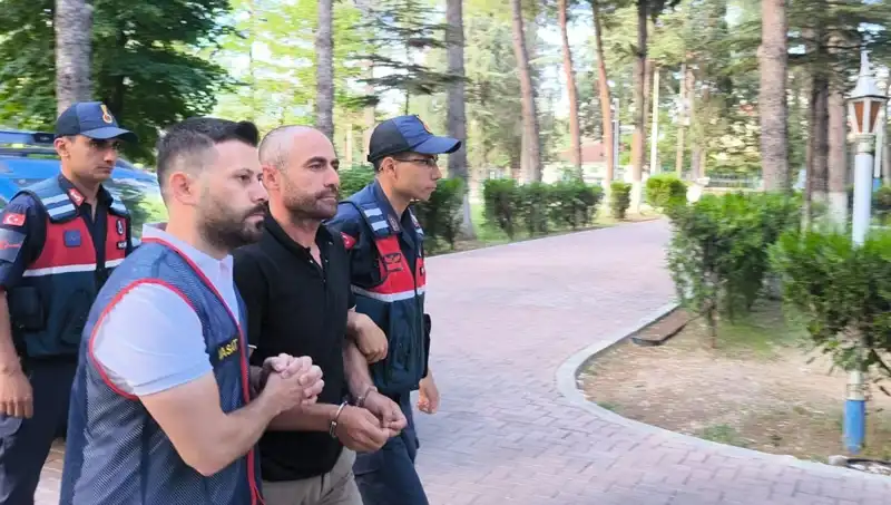 İstanbul'da Yılın Hırsızlık Olayı: 140 Kez Soygun Yapan Şebeke