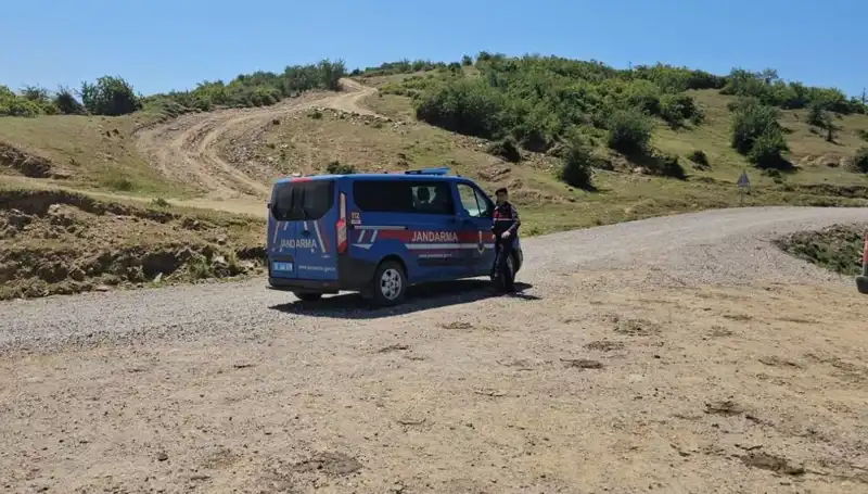 Jandarma ile Firari Şahıs Arasında Gerilim Dolu Çatışma: Olayın Perde Arkası