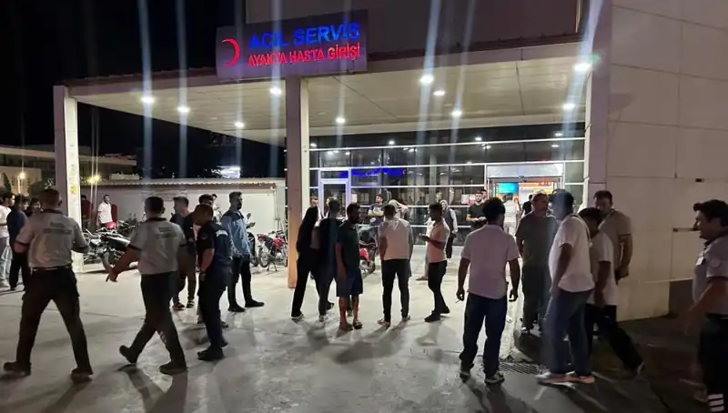 Acil Servis Önünde Düzenlenen Kavga: Sebep Ne Olabilir?