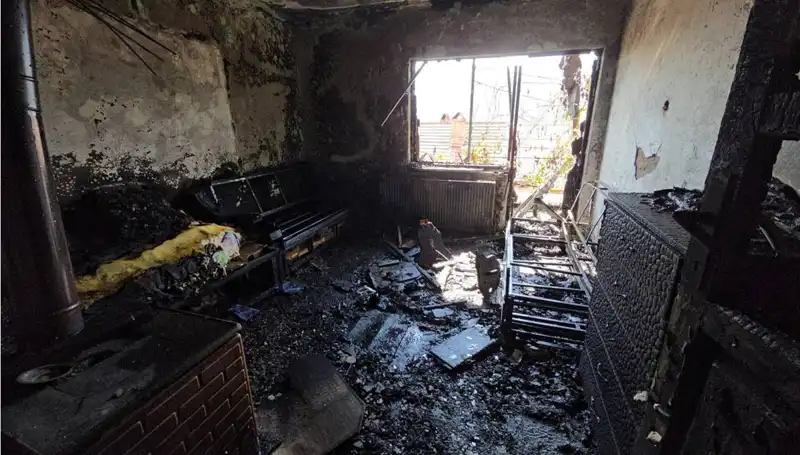 Elektrikli Battaniyenin Korkunç Yangını: Yaşlı Kadın Hayatını Son Anda Kurtardı
