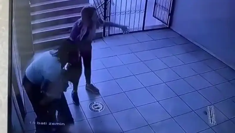 Öğretmenin Heimlich Manevrası: Bir Öğrencinin Hayatını Kurtaran An