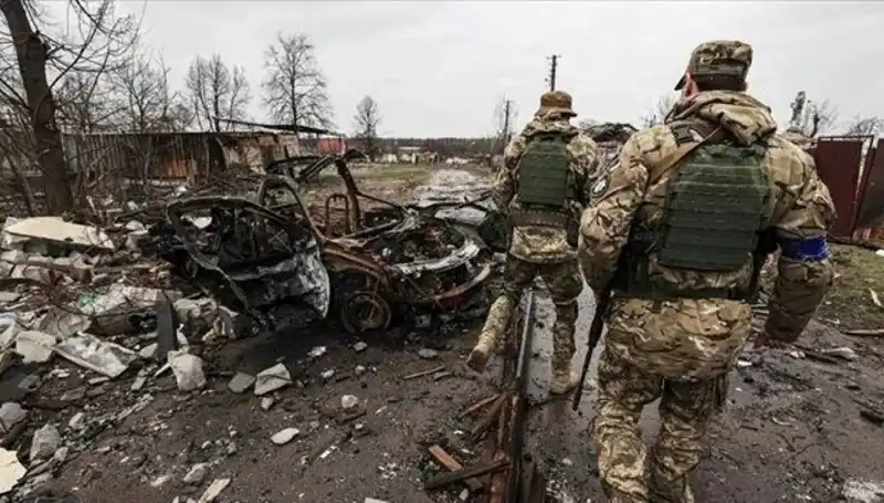 Rusya, Luhansk'ta Tam Kontrolü Elde Etti: Savaşın Seyrini Değiştiren Gelişme