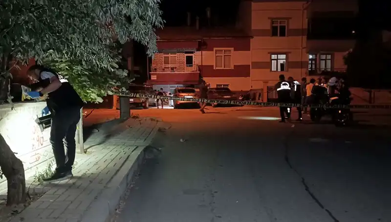 Karaman'da Korkunç Gece: Aşk Savaşına Dönüşen Tartışma  Dehşete Yol Açtı