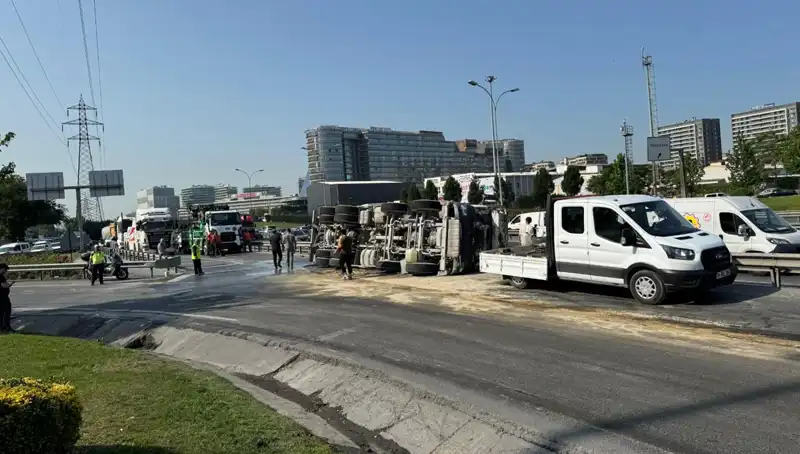 D-100 Yan Yolda Beton Mikseri Devrildi: Kazanın Sebepleri Neler?