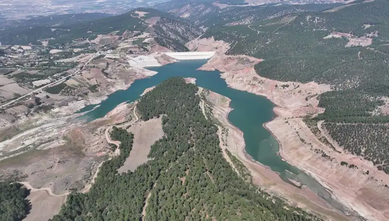 Denizli'de Su Tasarrufu Uyarısı: Baraj Doluluk Oranı Yüzde 23'e Düştü