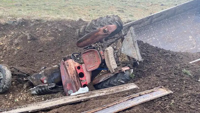 Kayseri'de Kontrolden Çıkan Traktör Şarampole Devrildi: İşte Yaşananlar