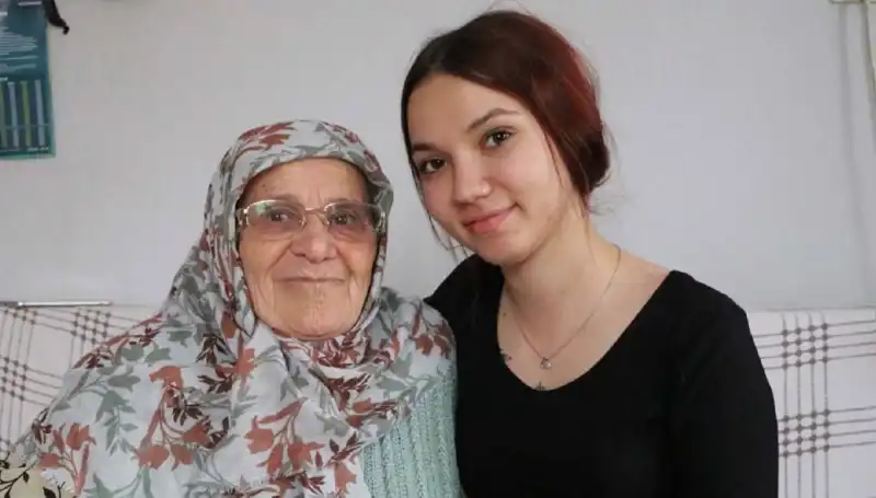 Anneanne Terliği İçin Verilen 4 Yıl Hapis Cezası Şok Yarattı