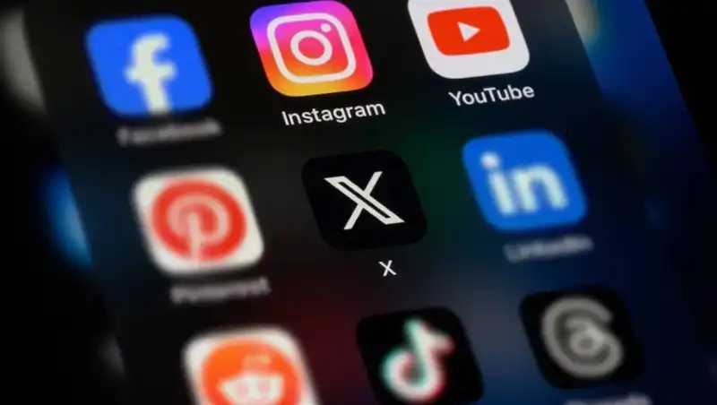 Sosyal Medya Kısıtlamalarının Gölgesinde: WhatsApp’tan YouTube’a Tüm Detaylar!