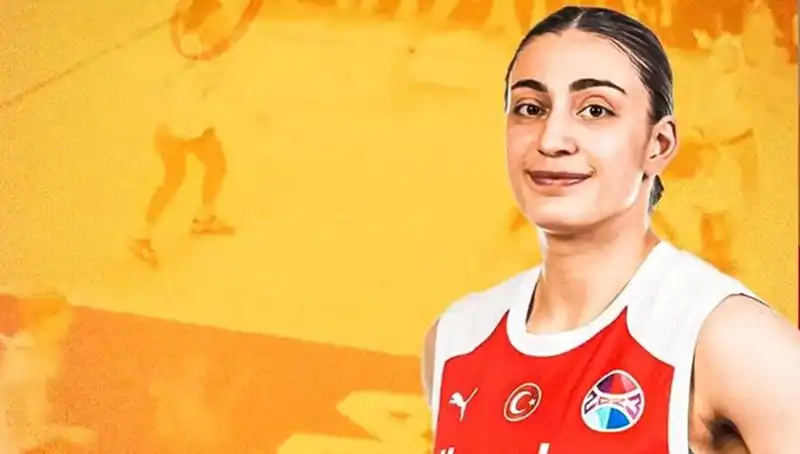 Galatasaray, Geleceğe Yönelik 3 Yıldızıyla Sözleşme Uzattı!