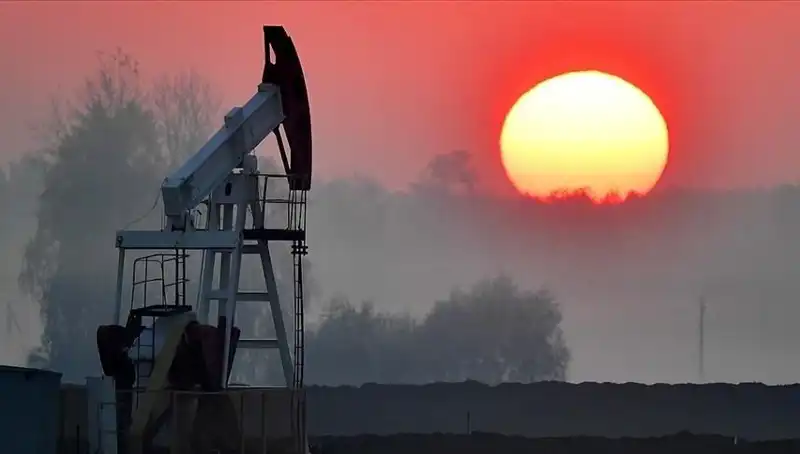 ABD'de Petrol Sondaj Kulesi Sayısı Tarihinin En Düşük Seviyesine Geriledi