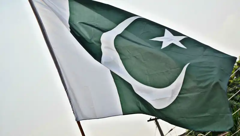 Pakistan'da Çöken Bina Faciasında Ölü Sayısı Sağlam Belirtilerden Yüksek