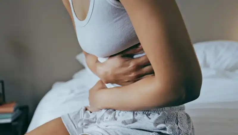 22 Yaşında Bağırsak Kanseriyle Savaşan Genç: Uzun Süre Görmezden Geldiği Belirti