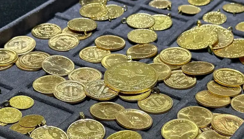Hafta Sonu Altın Fiyatları: Yükseliş Mi Düşüş Mü Bekliyor?