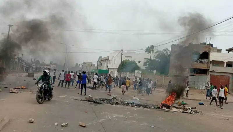 Togo'da Protestolar Kızıştı: Nehirlerde 7 Ceset Bulundu!