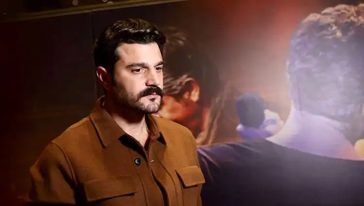 Murat Göğebakan: Kalbim Yaralı Dizisi Oyuncuları ve Karakter Analizi