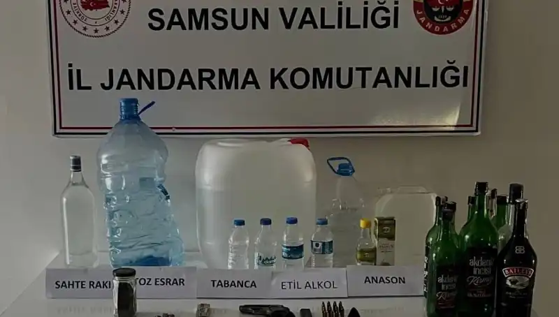 Samsun'da Dev Sahte İçki Operasyonu: Yakalanan Litrelerce İçki Göz Kamaştırdı