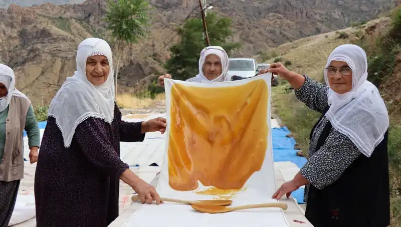 Yazın Lezzeti: Güneşin Altında Kurutulan Sağlıklı Un Ürünleri