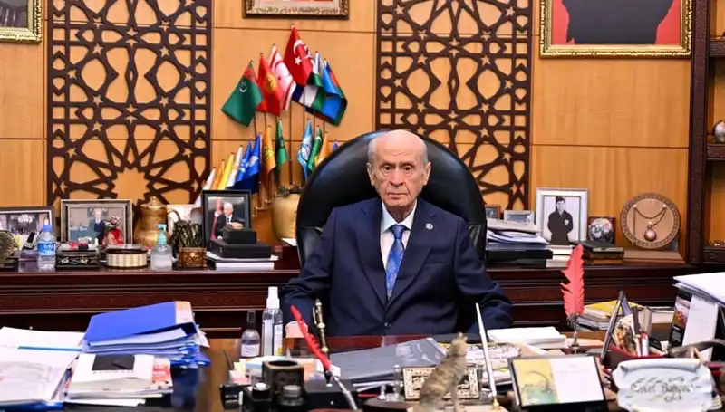 Bahçeli'den Süper Lig Şampiyonu Galatasaray'a Kutlama Mesajı