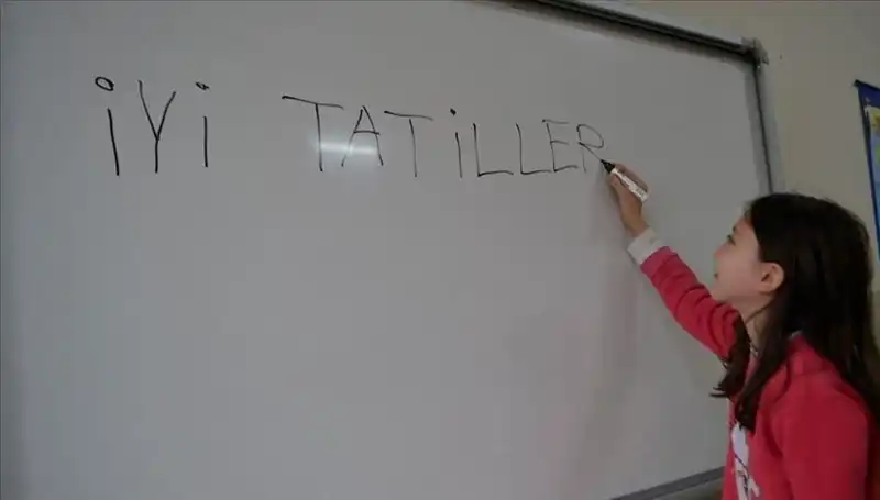 Türkiye'deki 20 Milyon Öğrenci İçin Son Ders Zili 20 Haziran'da Çalıyor!