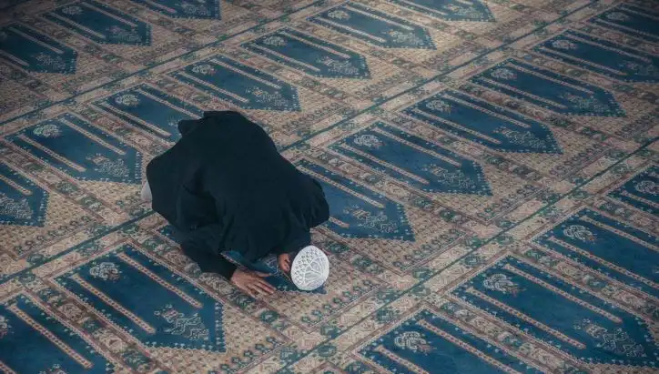 Cuma Namazı Saati ve Kılınma Rehberi: 12 Eylül İstabul, Ankara, İzmir